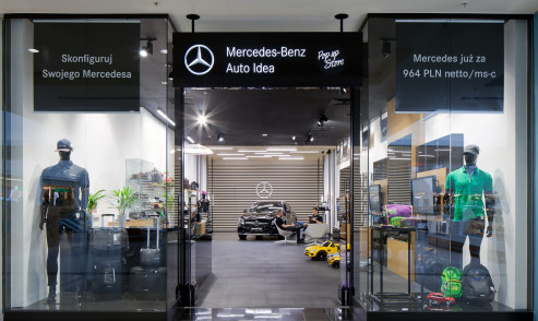 Mercedes PopUp Store